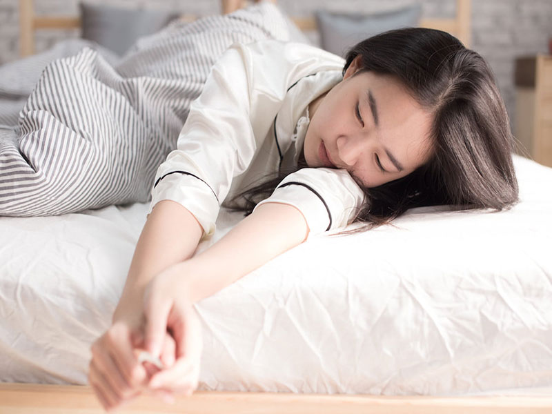 Nệm Ngủ Ngon - Ngủ không kê gối có được không?